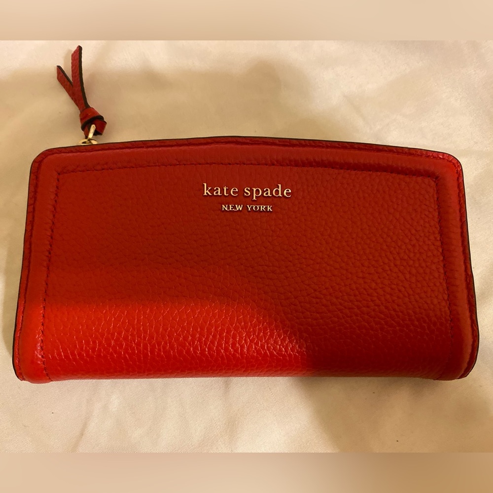 NWT Kate Spade Knott Zip Slim Wallet Retail: $158